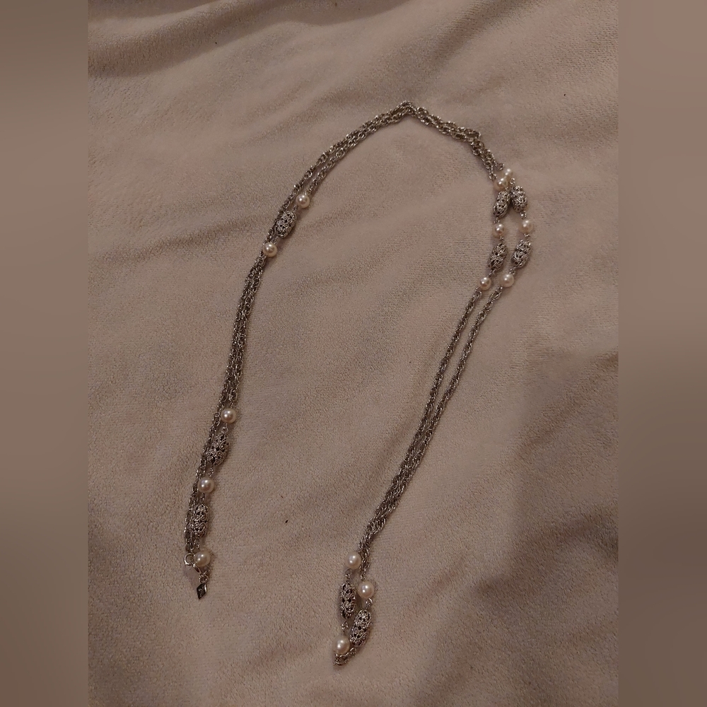 Sarah Coventry Pearl necklace